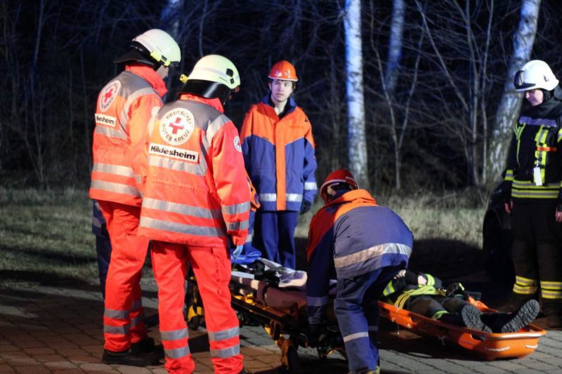 Jugendfeuerwehr übt den Ernstfall