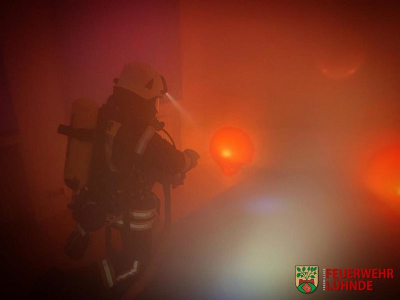Einsatzübung mit der Feuerwehr Bolzum