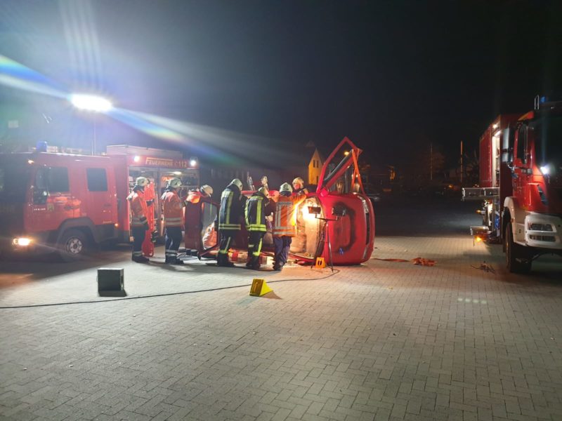 Übungsdienst: TH-PKW